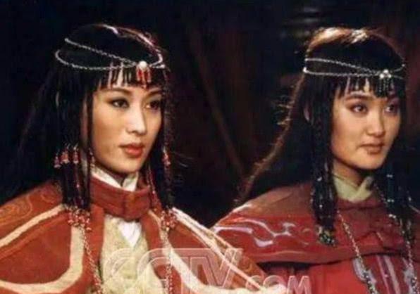 丈夫戰(zhàn)死沙場之后，公主挺著大肚子揮兵屠城，半個(gè)月殺了百萬人