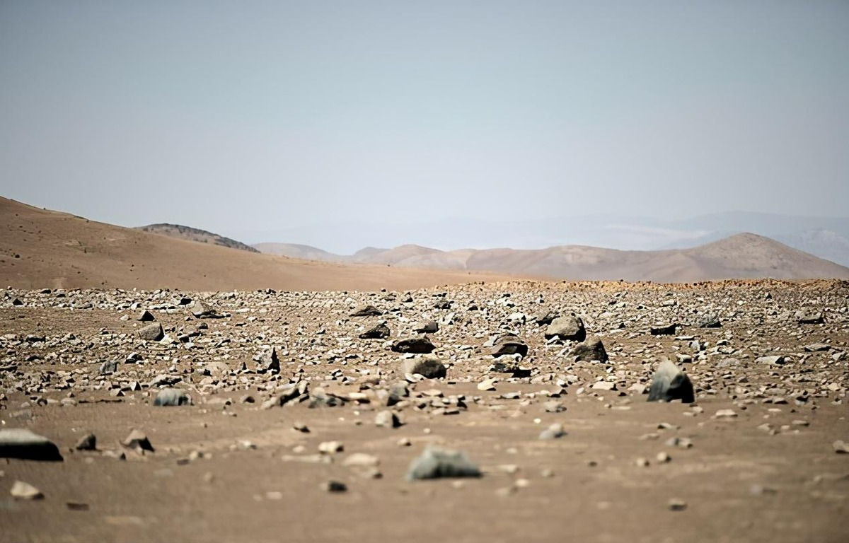 首次！科学家在干旱沙漠发现大量微生物，表明火星生命也存在？