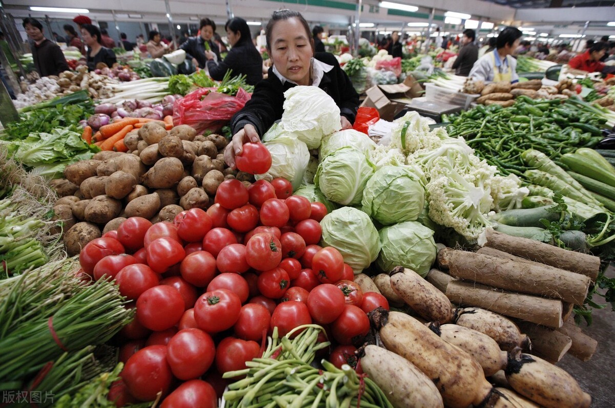 新年“寒潮”又至，蔬菜价格涨价明显，4种菜价格猛涨