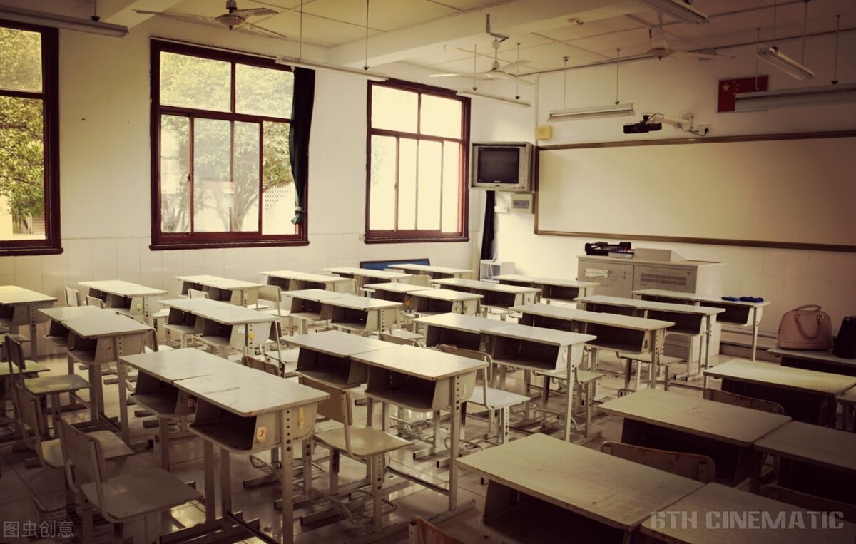 她从小生活在垃圾场，17岁自学考上大学，打破认知困境重建生活