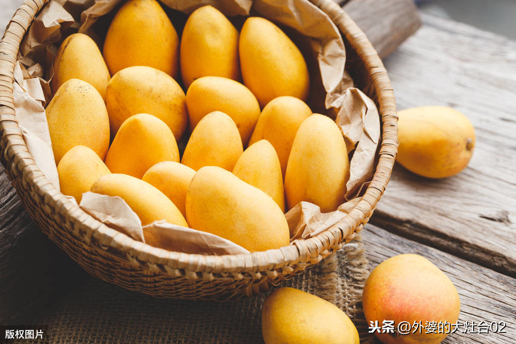 芒果这三种切法，一个比一个简单，再也不用吃得满手都是果汁了