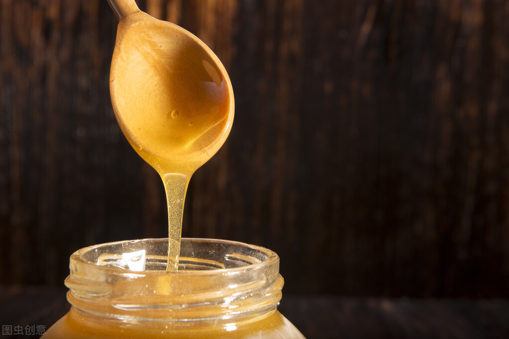 图片[4]-蜂蜜在冬天凝固成猪油正常吗？假蜂蜜该如何鉴别？今天一次讲清楚-起舞食谱网