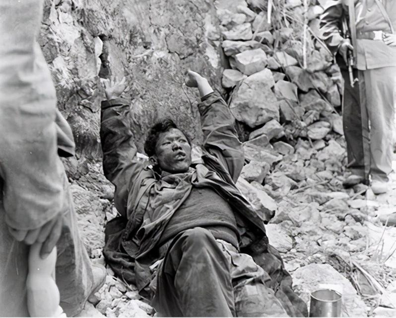 1979年中越戰(zhàn)爭(zhēng)：解放軍即將打到首都河內(nèi)，為何突然撤兵？
