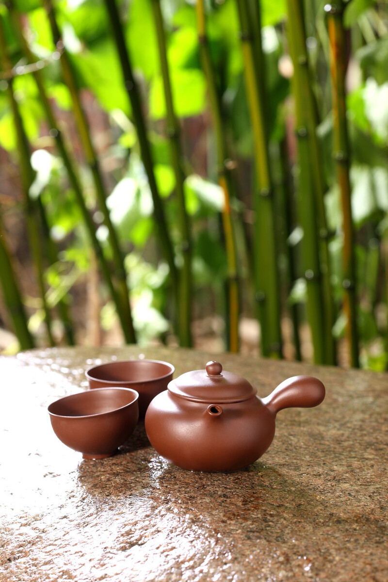 花下抚琴，竹边饮茶，人生自在