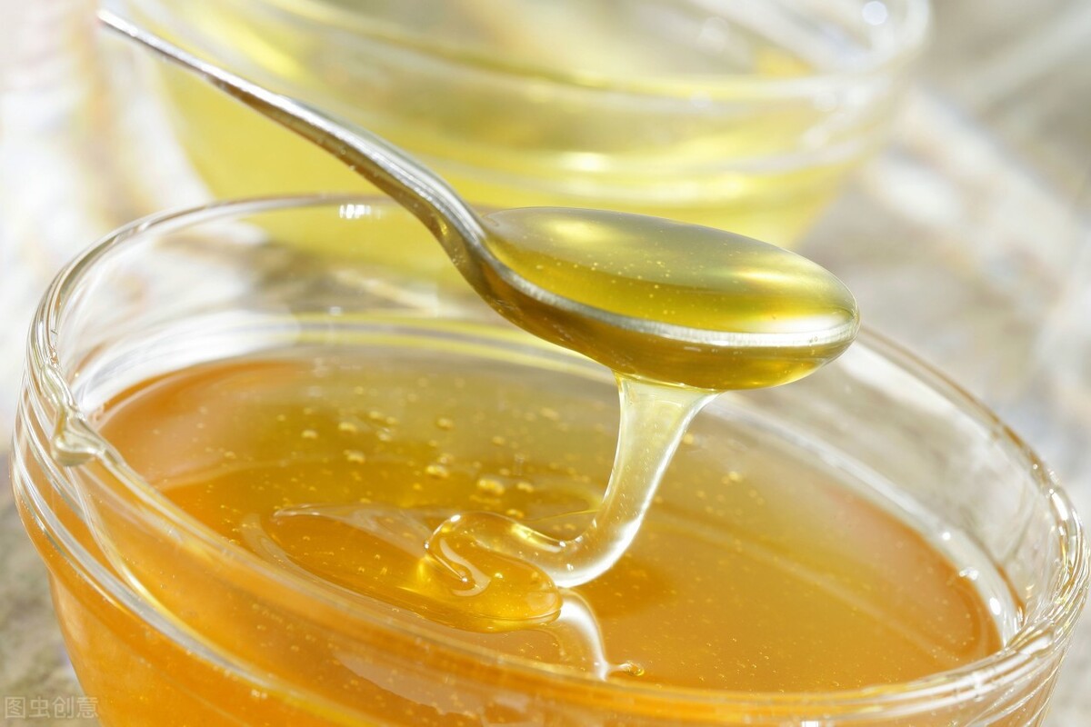 图片[6]-蜂蜜在冬天凝固成猪油正常吗？假蜂蜜该如何鉴别？今天一次讲清楚-起舞食谱网