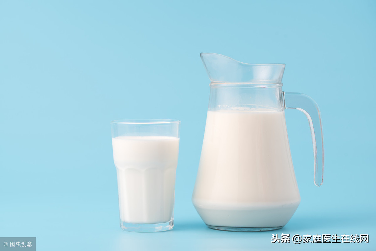 每天喝牛奶的人，3个好处“唾手可得”！喝过的人都赞同