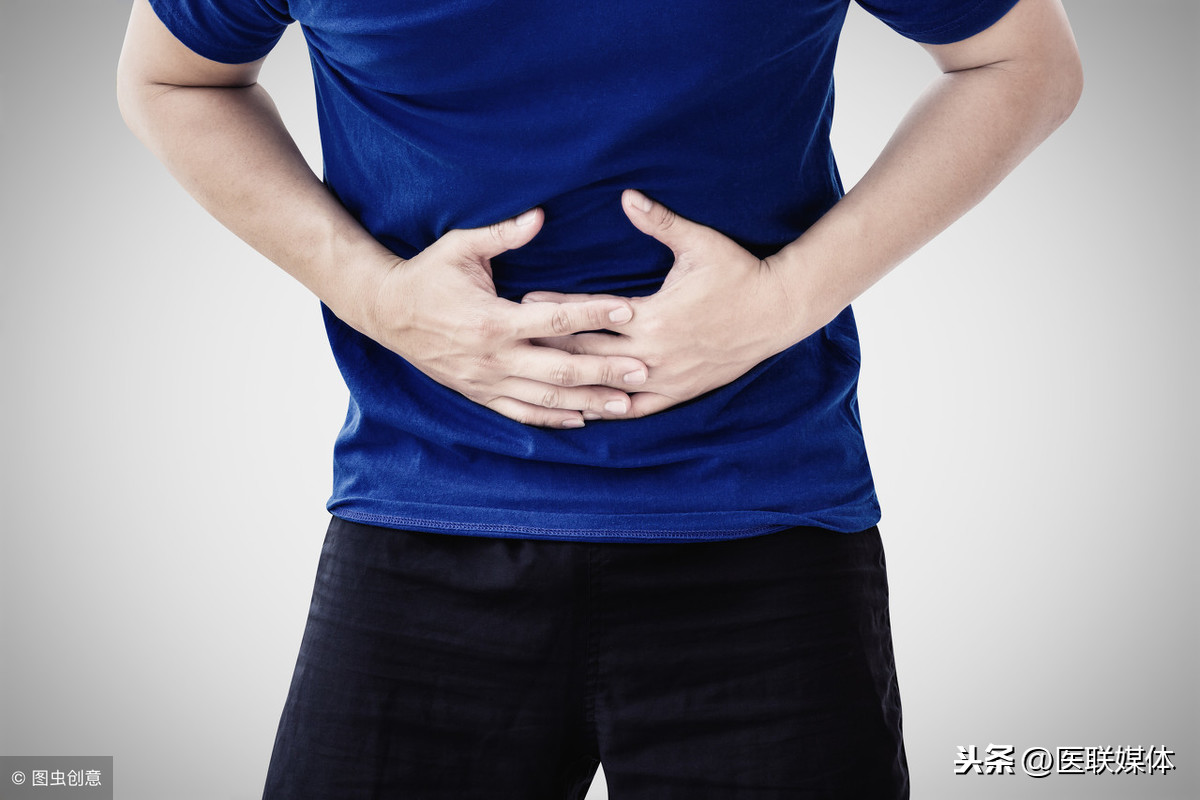 结肠炎有这3个表现，若贻误治疗，肠道可能一病不起