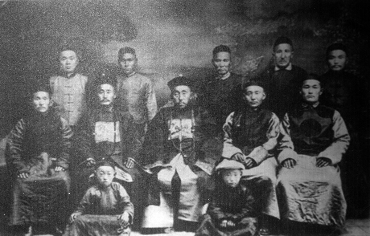 康熙皇帝雖然被后人稱為明君，然而到了晚年，也犯了不小的錯誤