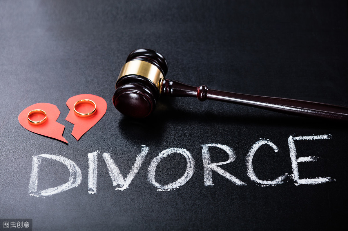 离婚时，如何分割一方持有的公司股权或股份？