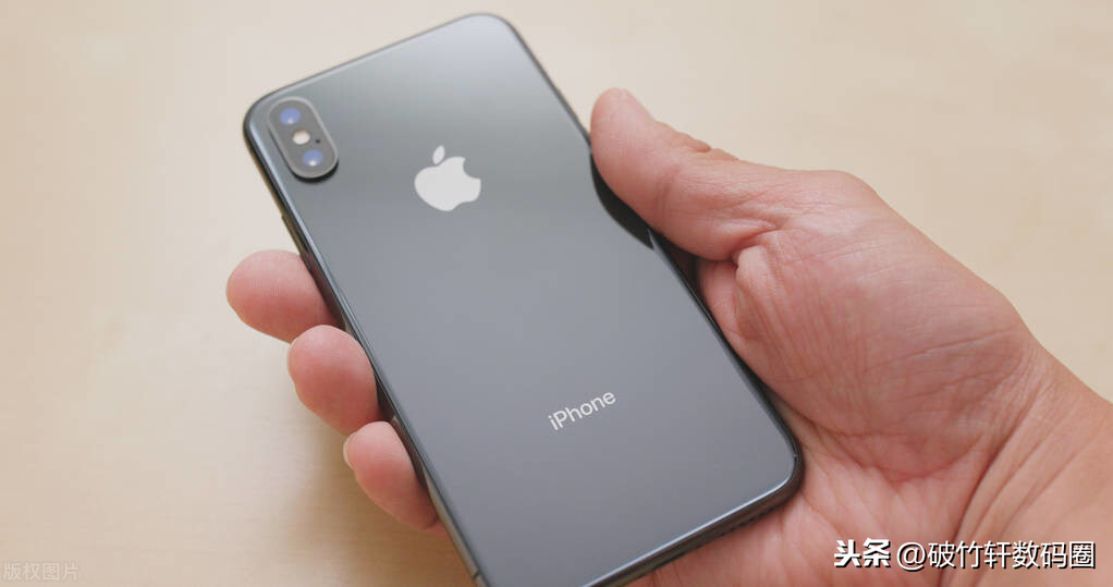 iPhone手机用了3年，到底会不会卡？老果粉不得不吐槽