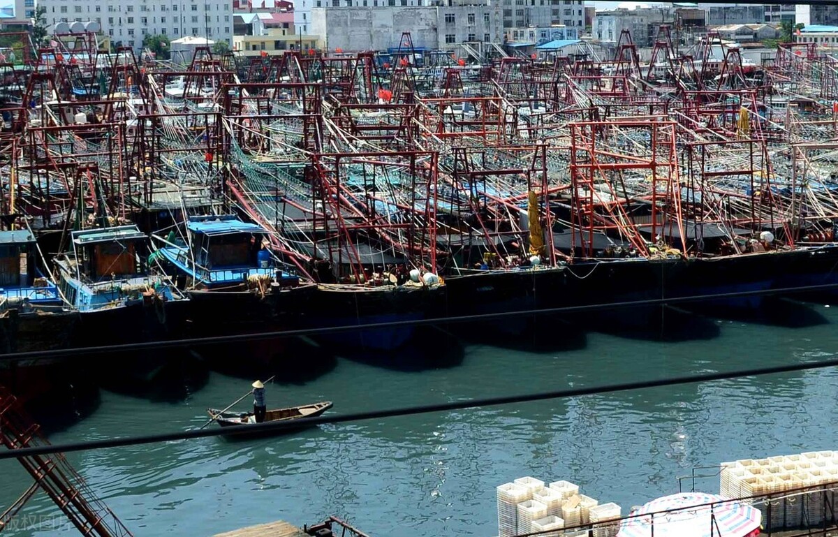 中国近海渔业的“烂摊子”，要靠“国之重器”来摆平