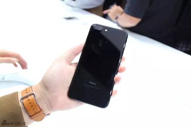 iPhone7公布了，别的手机制造商如何看？