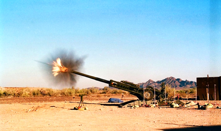 优异的M777轻型155毫米榴弹炮遭遇来自中国军工强大挑战