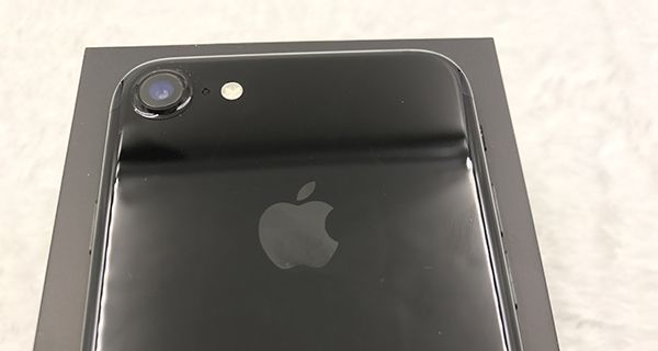 由大缩小 亮黑 iPhone 7应用 1礼拜亲自体会！