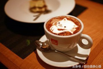 微笑的句子唯美短句发朋友圈  微笑面对一切心情说说图片