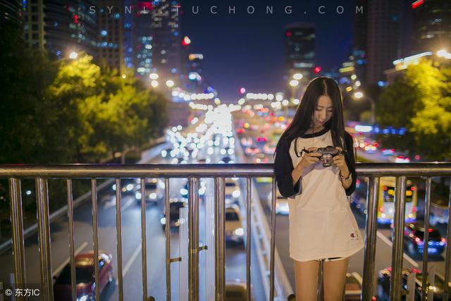 Novel: She goes all out do one's best, one pace ascends life summit summit, it is only a bit closer from him. 