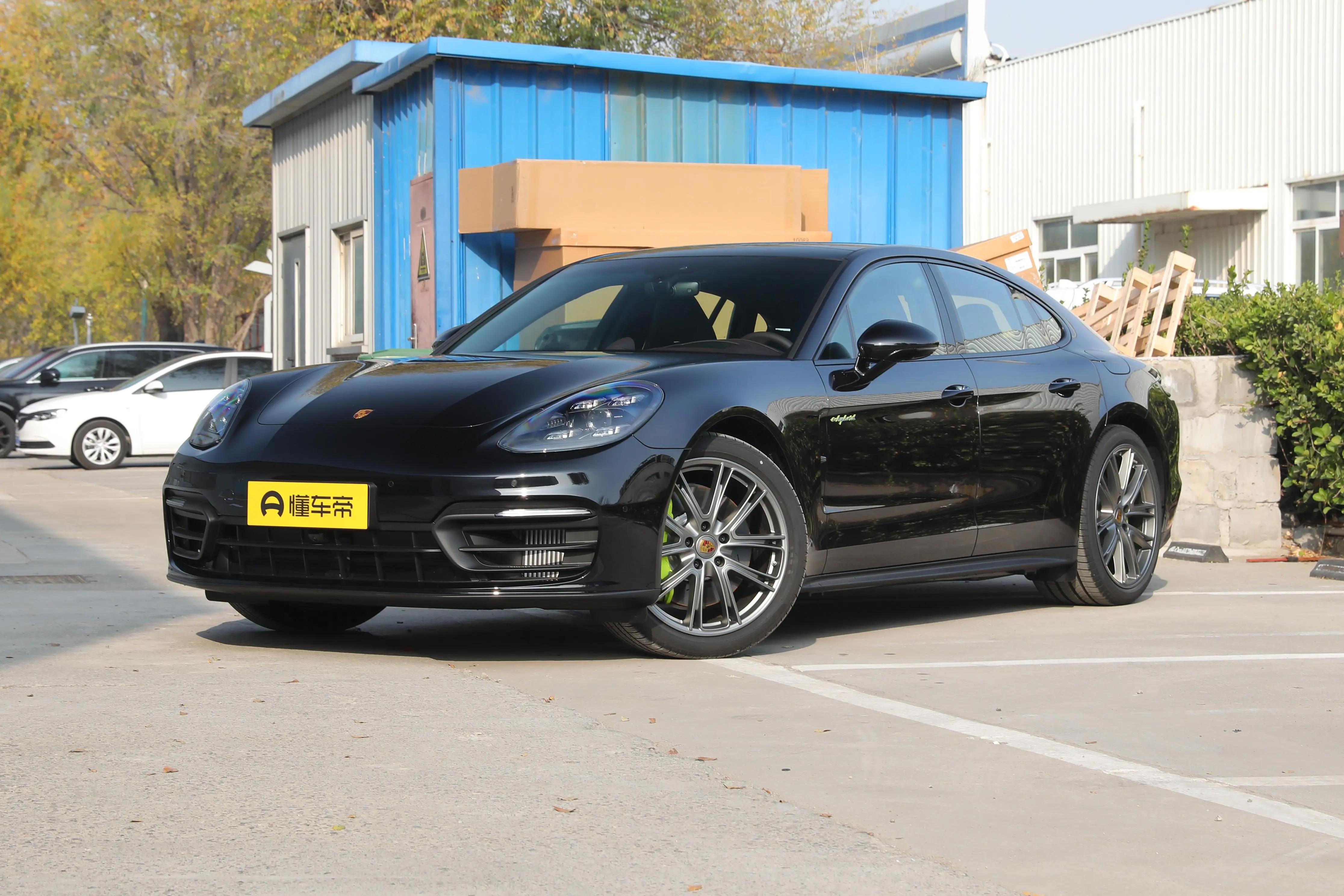 Equipped with 2.9T V6 engine, how much does the Porsche Panamera E