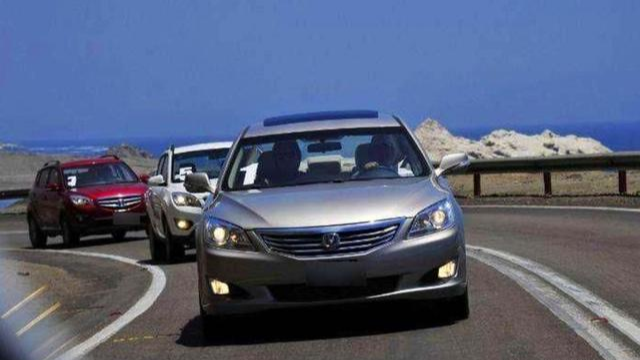 “超車看車頭，會車看車尾”是什么意思？內行：建議搞明白再上路