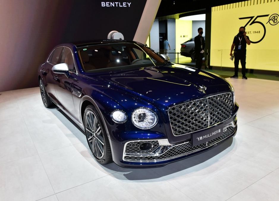 Rich people get richer. More Bentleys were sold in 2023 than in 2022 ...