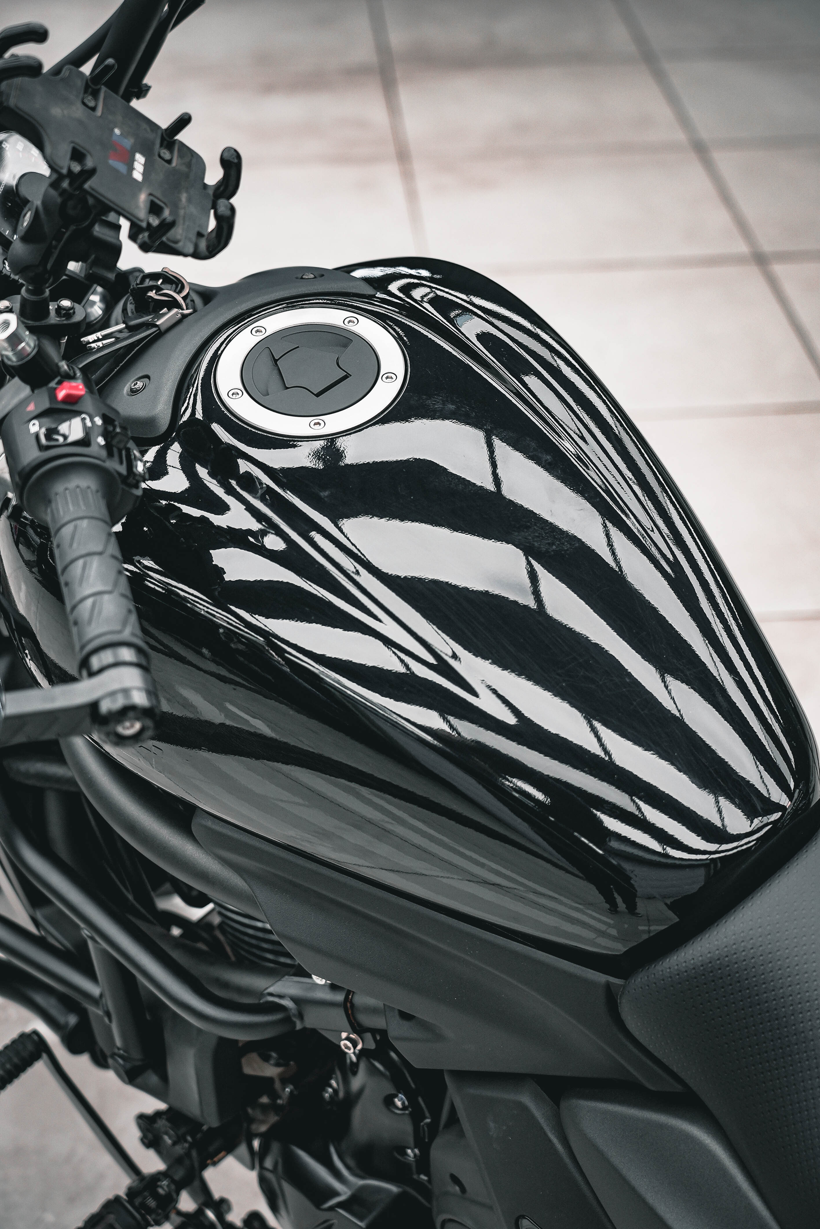 Kawasaki vulcans-bright black color change - iNEWS