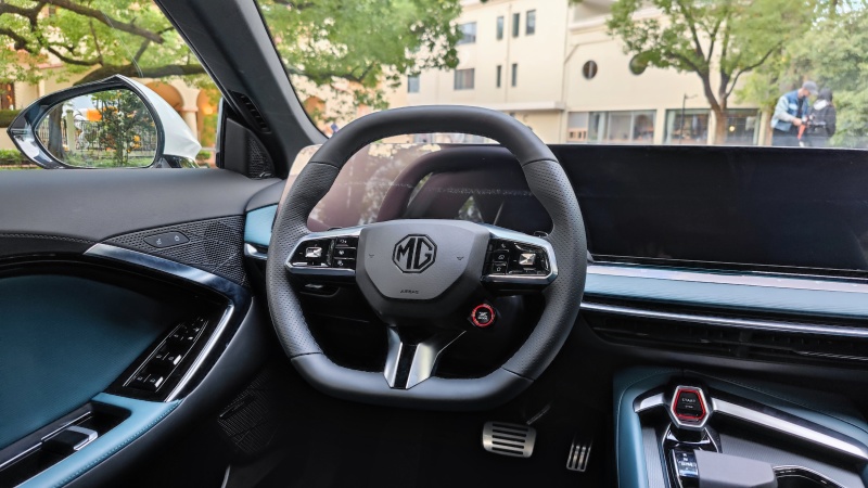 MG7 interior real shot: MG's most expensive sedan, what is the interior ...