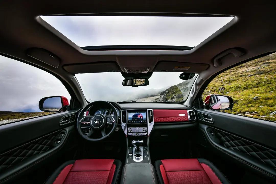 买SUV去自驾游，不如买更全能的它