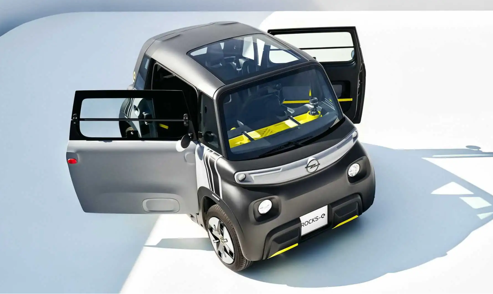 这就是老头乐！雪铁龙 Ami重新贴标成欧宝Rocks-e