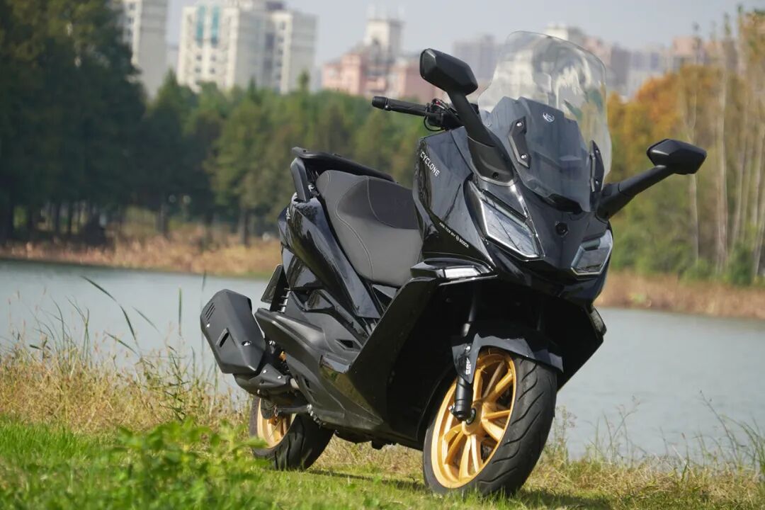 Safety, comfort, and top-notch features: A comprehensive review of the ...