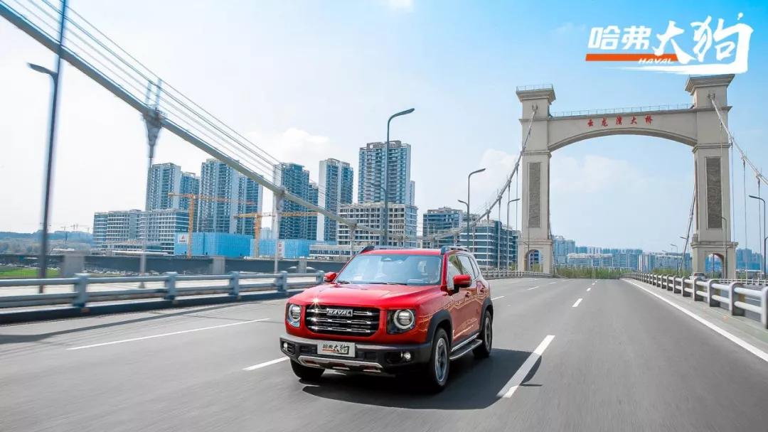 2.0T发动机+两把锁，十多万元的哈弗大狗能不能去野？