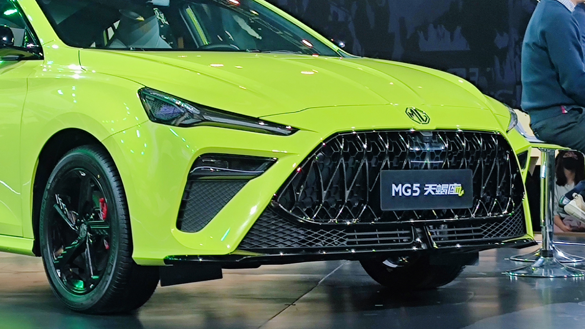 Real shot MG5 Scorpio: Exploding appearance + 6.9 seconds to break 100 ...