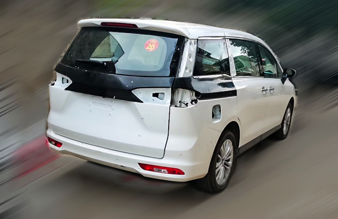 东风风光全新mpv曝光,侧滑门,2.0t动力,尺寸看齐m8