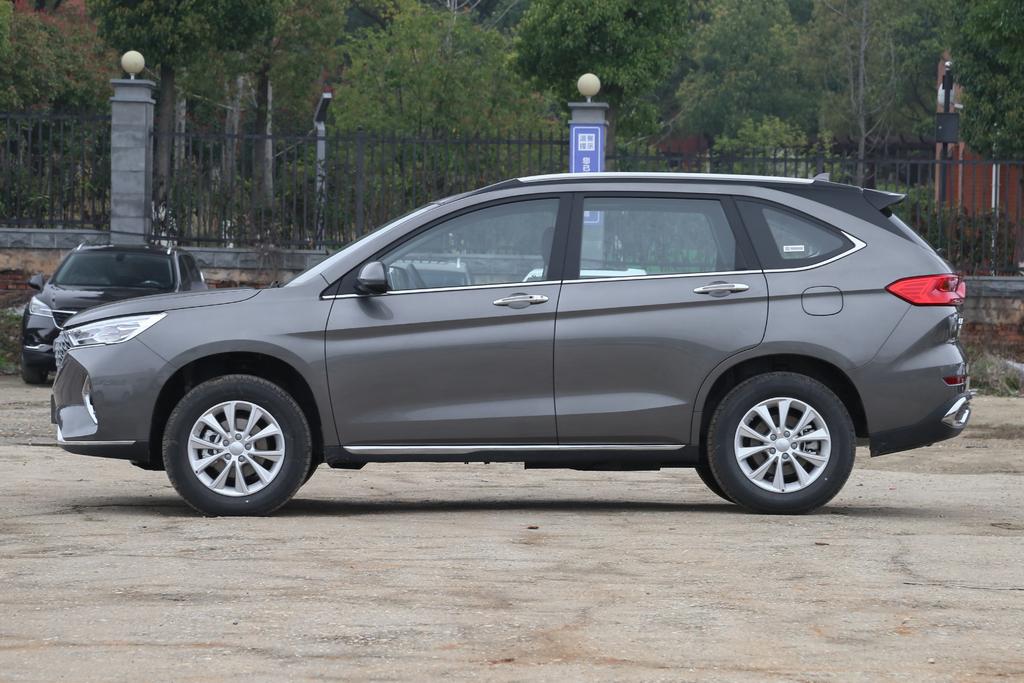 Coupled with the highly intelligent "vehicle" interconnection system