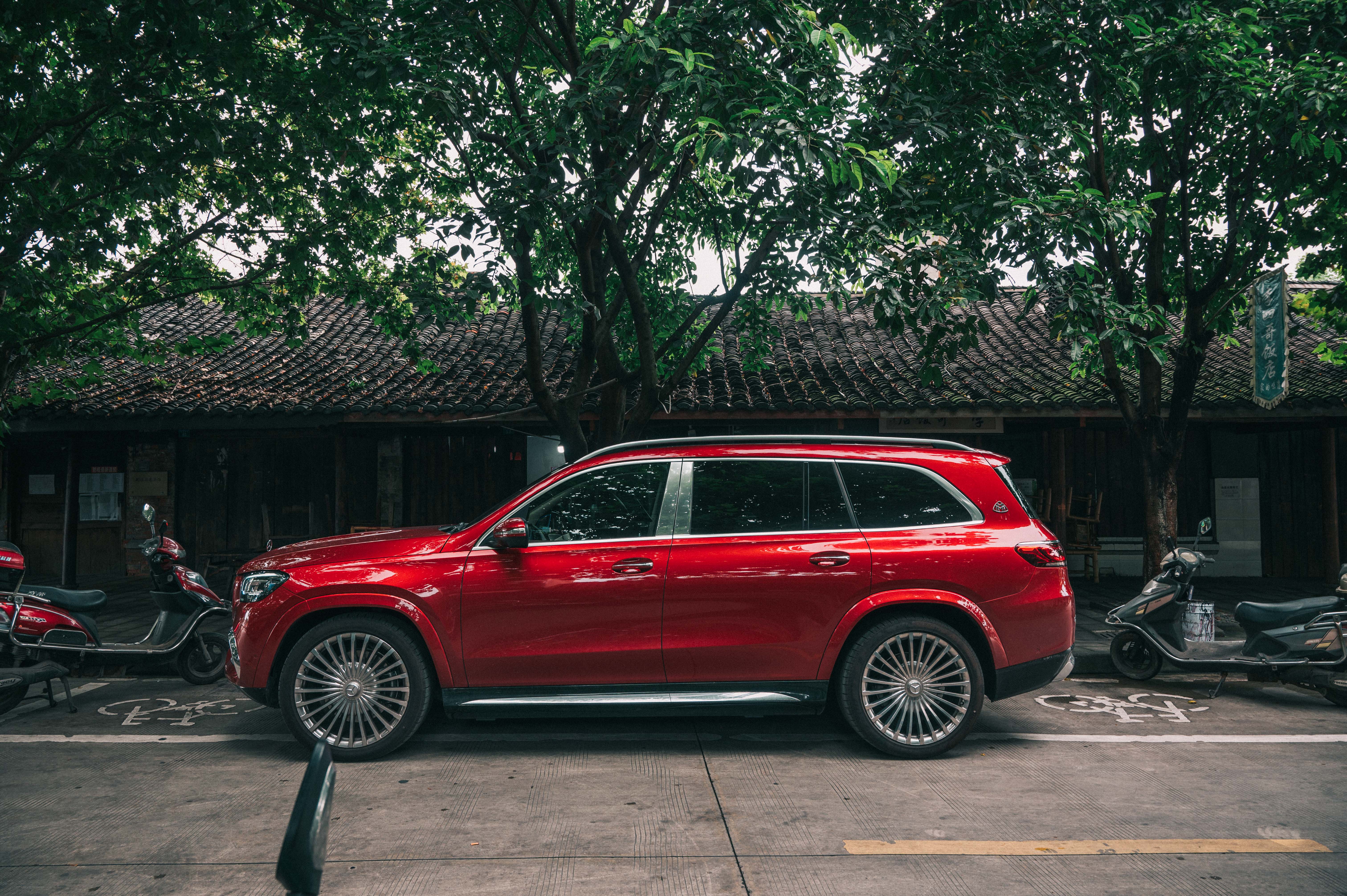 拥有迈巴赫 是种什么体验？