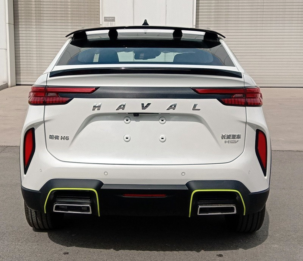 哈弗全新SUV實(shí)車曝光，搭1.5T混動(dòng)，配大尾翼，外觀很運(yùn)動(dòng)