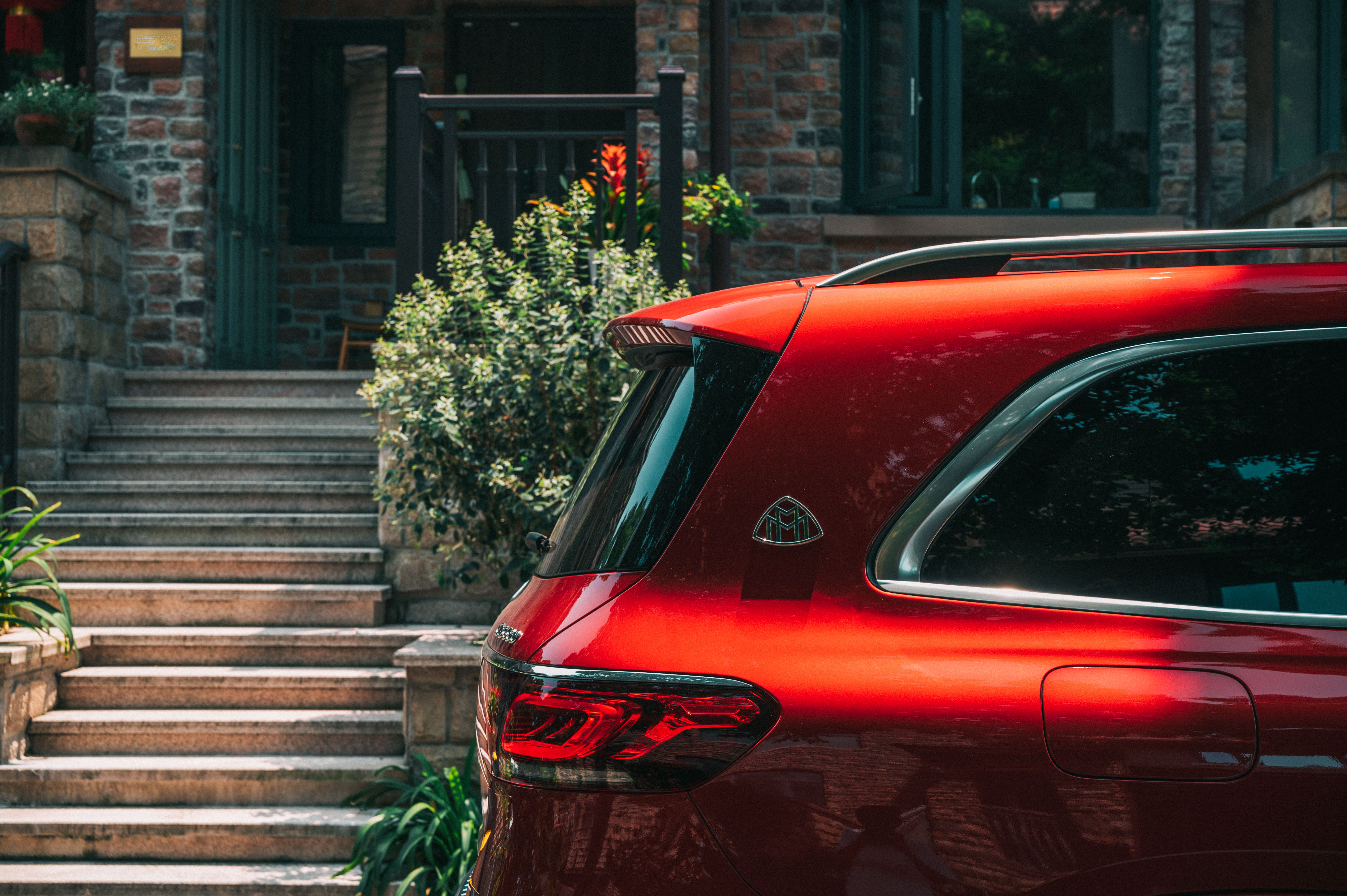 拥有迈巴赫 是种什么体验？