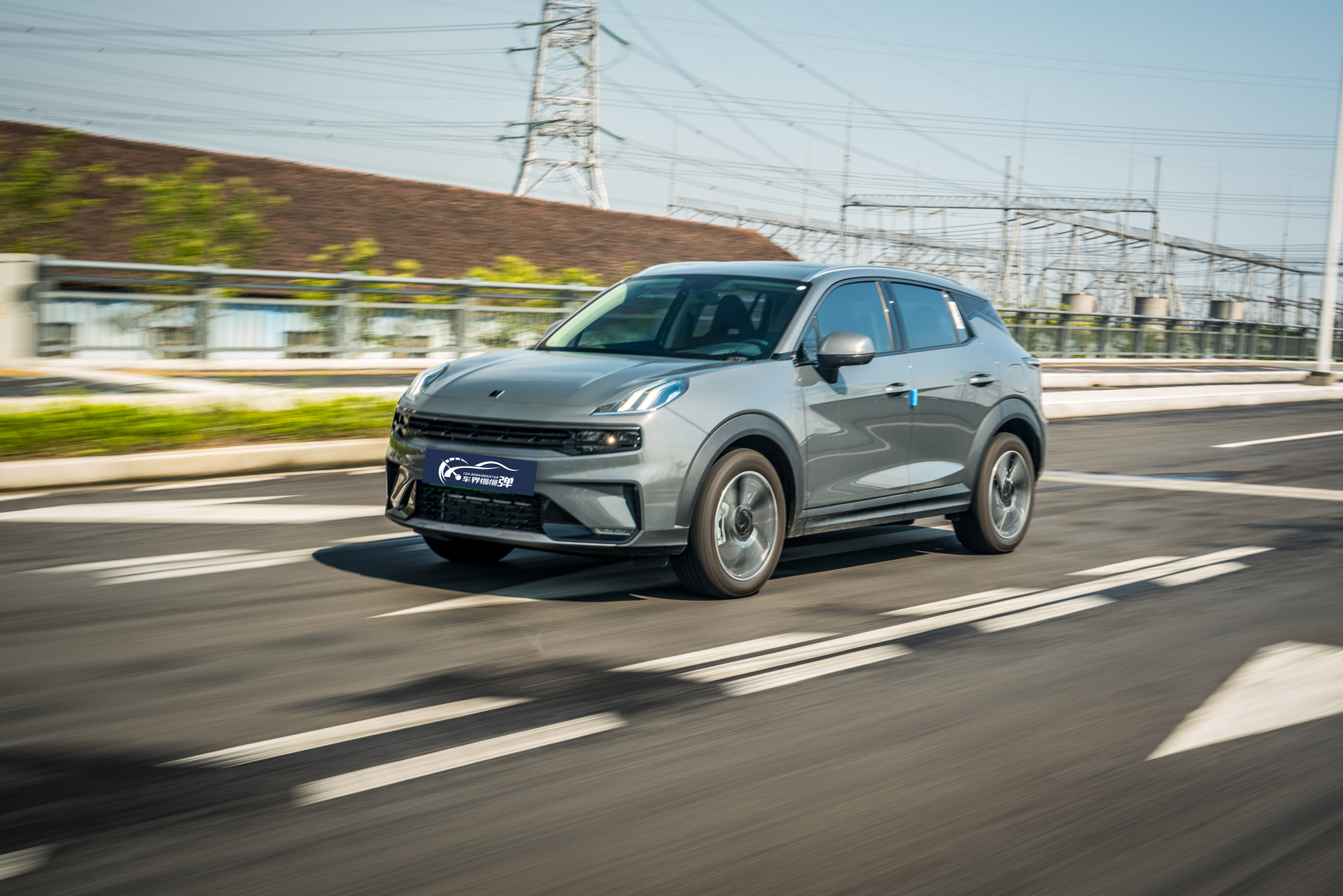 详评领克06 phev:除后备箱外几乎无短板,混动驾驶模式给力