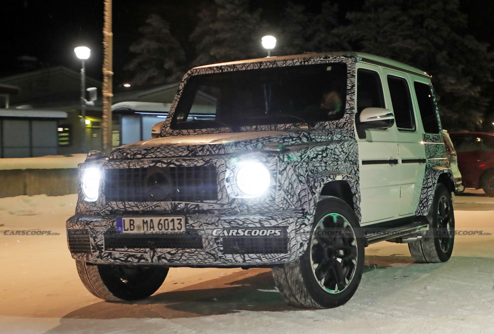 G63m New Mercedes-AMG G 63 spy photos exposed with 4.0T V8 / released at the ...