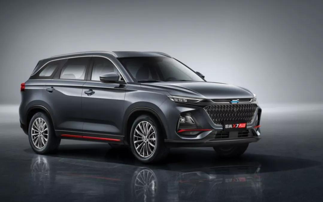 10多万的长安欧尚X7 PLUS还能谈科技？还真能！