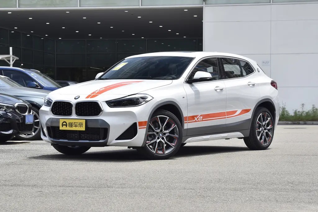 Audi Q3 Sportback vs BMW X2, how to choose! iMedia