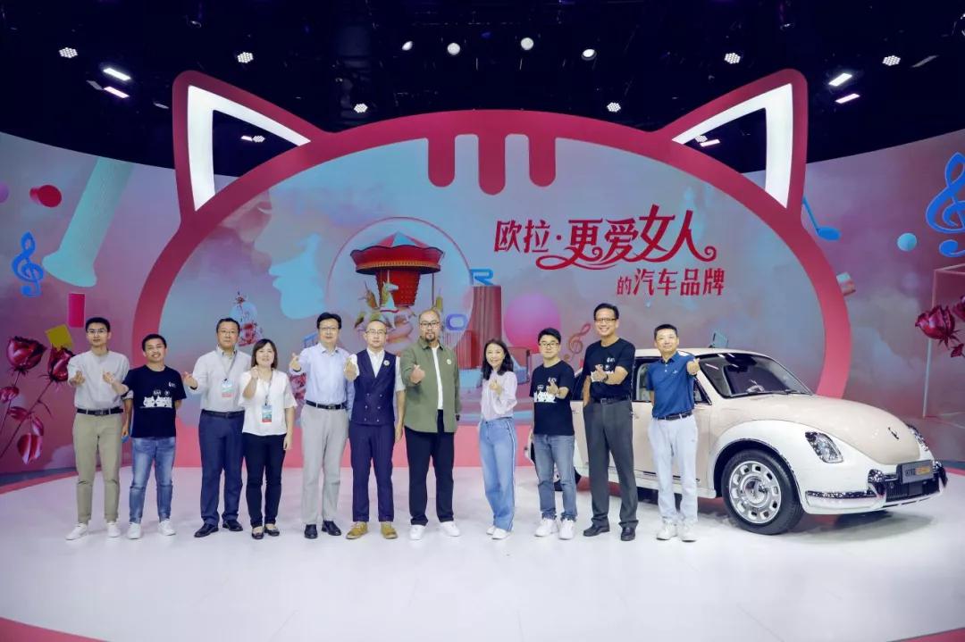 看完成都车展这几款女性专属车，我血槽空了！