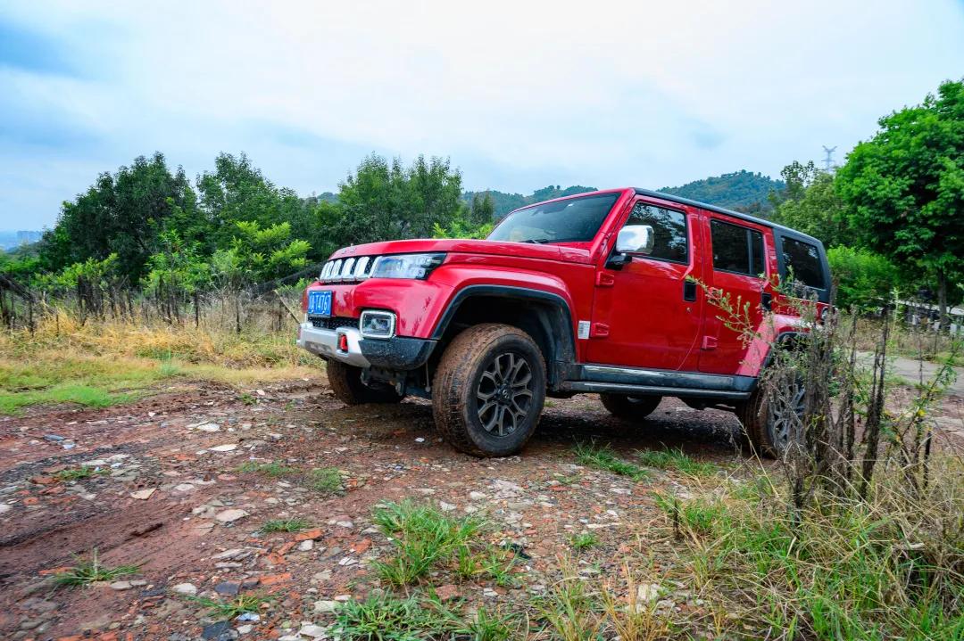 舒适越野两不误，与北京越野BJ40城市猎人的成都游