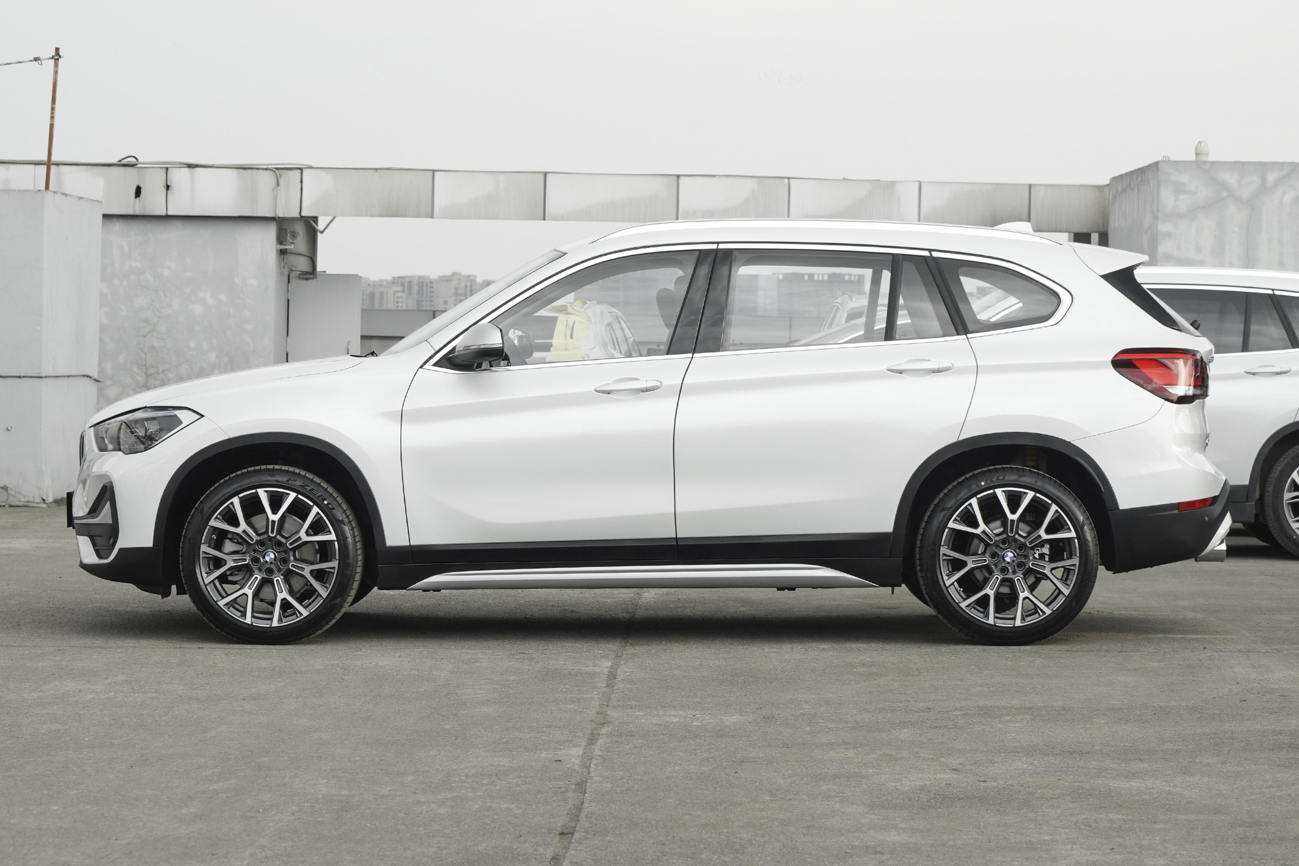 BMW X1 sunroof leaking how to do? iNEWS