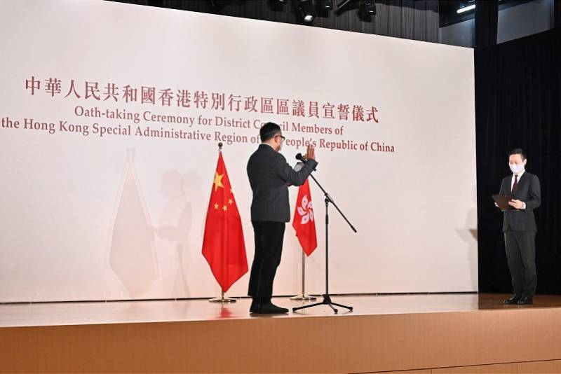 杀区议会平乱！彻底断绝残余揽炒派区议员妄图死灰复燃的狼子野心
