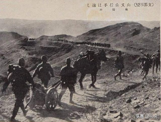 神頭嶺伏擊戰(zhàn)，八路軍隱蔽太好，日軍大路行走，未發(fā)現(xiàn)路邊有人