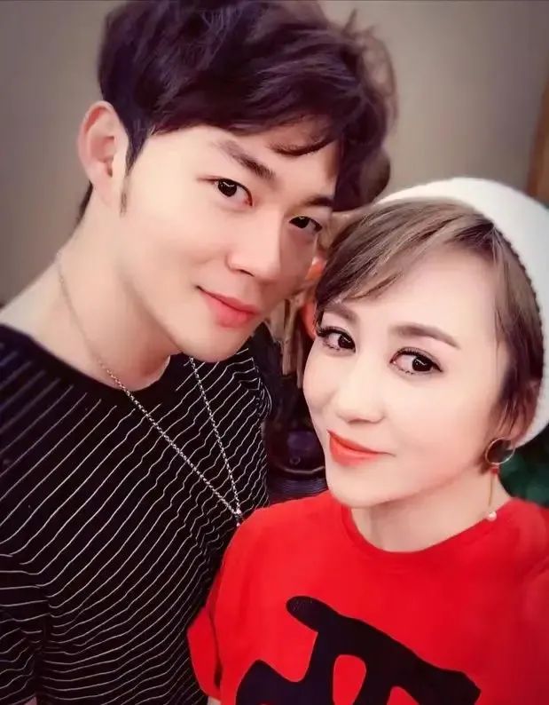 马丽公开表白小10岁老公：谢谢你，让我从“女汉子”变成小女人