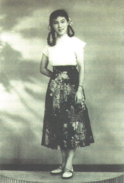 从被拐卖幼童到蜚声天下的名人，新凤霞为啥能扼住命运的咽喉？