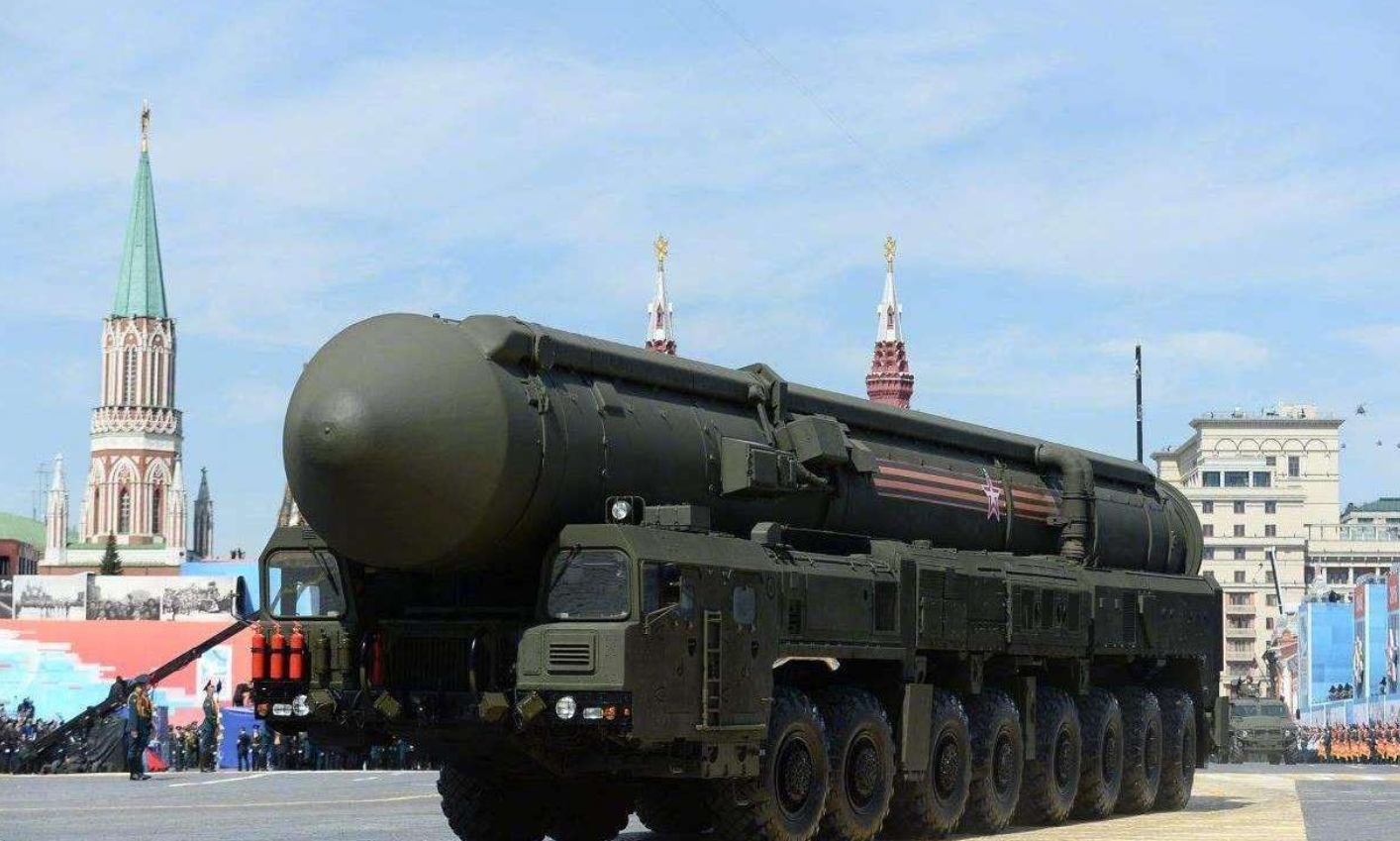 纸老虎联手？西方国家再次起内讧，美国居然拿