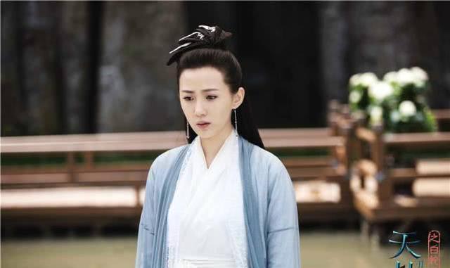 出道7年零绯闻，闪嫁同龄星二代被宠了5年，如今