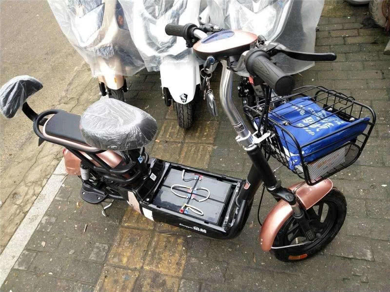 電動車騎多久才考慮換新？有的車建議一年就換，你的車騎多久換？