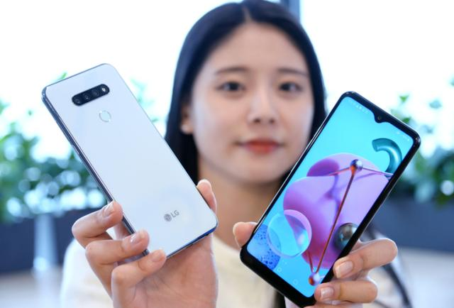 百元机的参配，市场价贴近两千元，LG Q51缘何重回中国手机行业？